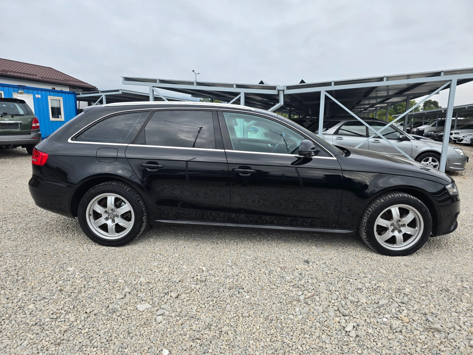 Audi A4 2.0TDI 120кс РЕАЛНИ КИЛОМЕТРИ - изображение 6