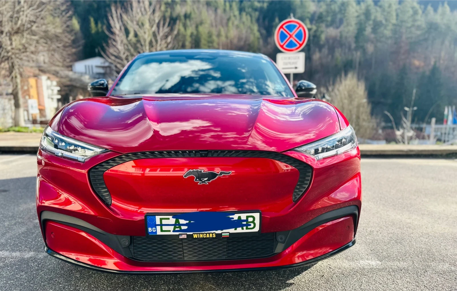 Ford Mustang Mach-E, снимка 6 - Автомобили и джипове - 54086484