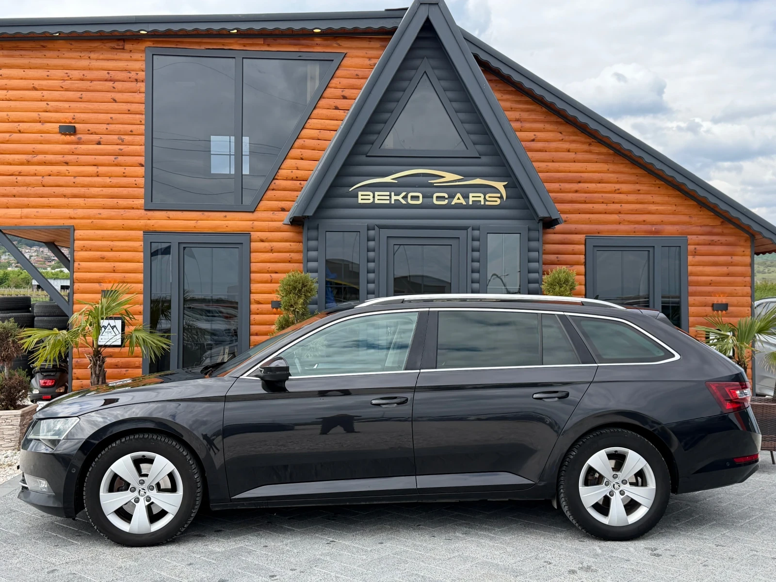 Skoda Superb Нов внос от Белгия!, снимка 9 - Автомобили и джипове - 54387140