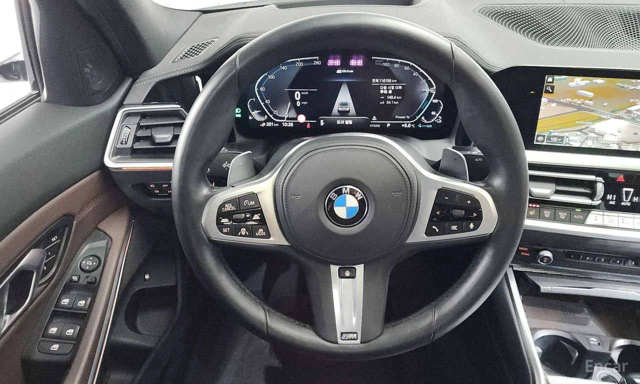 BMW 330 E* HYBRID* M* SPORT* 360КАМЕРА* LANE* ASSIST* , снимка 7 - Автомобили и джипове - 54592631