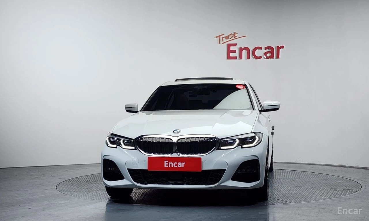 BMW 330 E* HYBRID* M* SPORT* 360КАМЕРА* LANE* ASSIST* , снимка 3 - Автомобили и джипове - 54592631