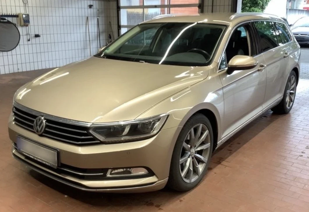 VW Passat HIGHLINE DIGITAL ОЧАКВАН ВНОС, снимка 4 - Автомобили и джипове - 54610677