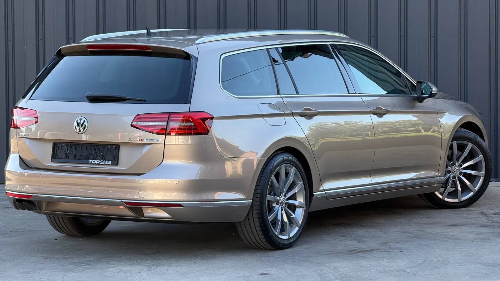 VW Passat HIGHLINE DIGITAL, снимка 6 - Автомобили и джипове - 54610677
