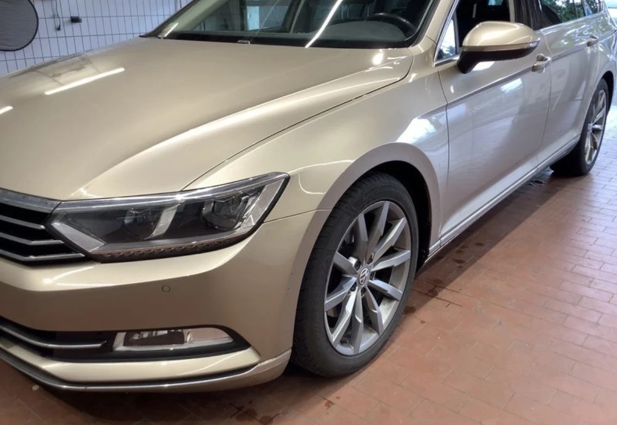 VW Passat HIGHLINE DIGITAL ОЧАКВАН ВНОС, снимка 2 - Автомобили и джипове - 54610677