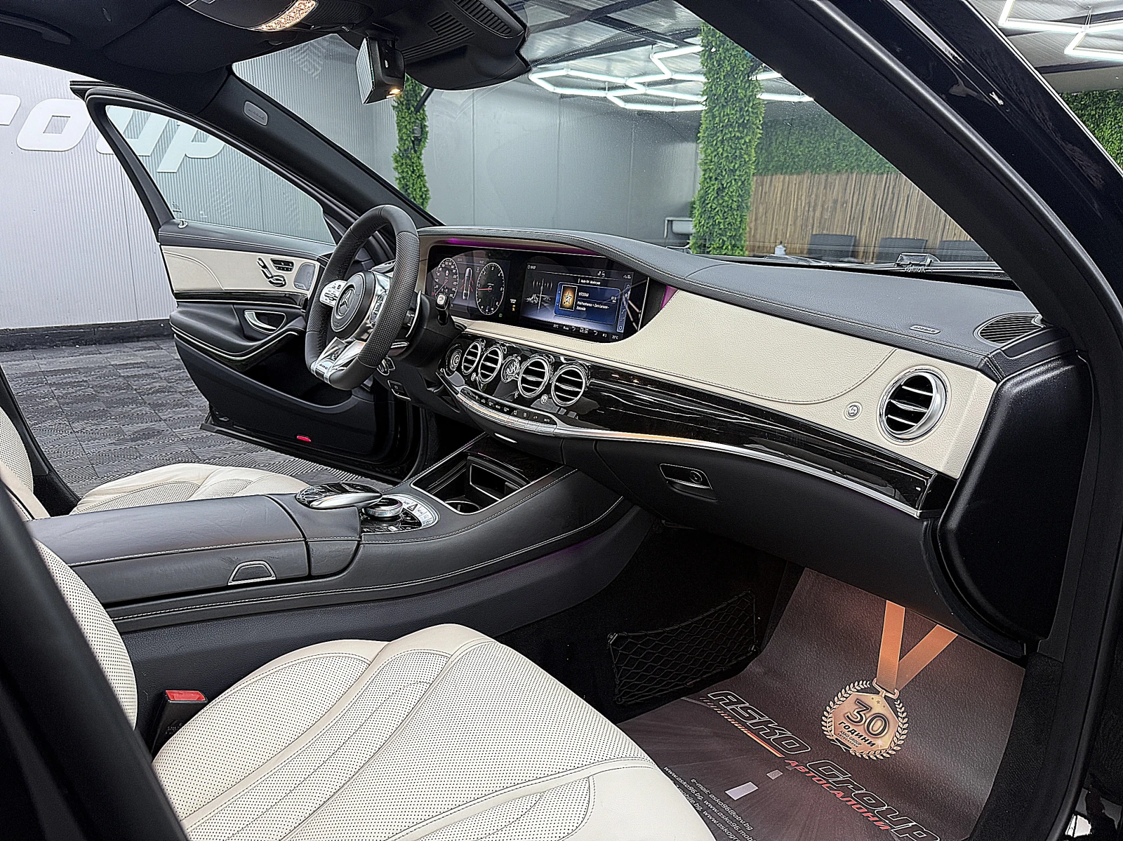 Mercedes-Benz S 350 AMG-line/LONG/PANORAMA/Face/БИЗНИС КЛАС ЛИЗИНГ, снимка 12 - Автомобили и джипове - 54778387
