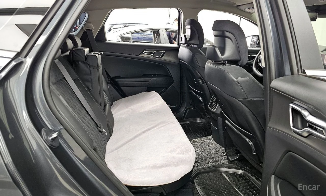 Kia Stinger 1.6T* SIGNATURE* HEAD-UP* DISTRONIC* 360 КАМЕРИ, снимка 15 - Автомобили и джипове - 54852563