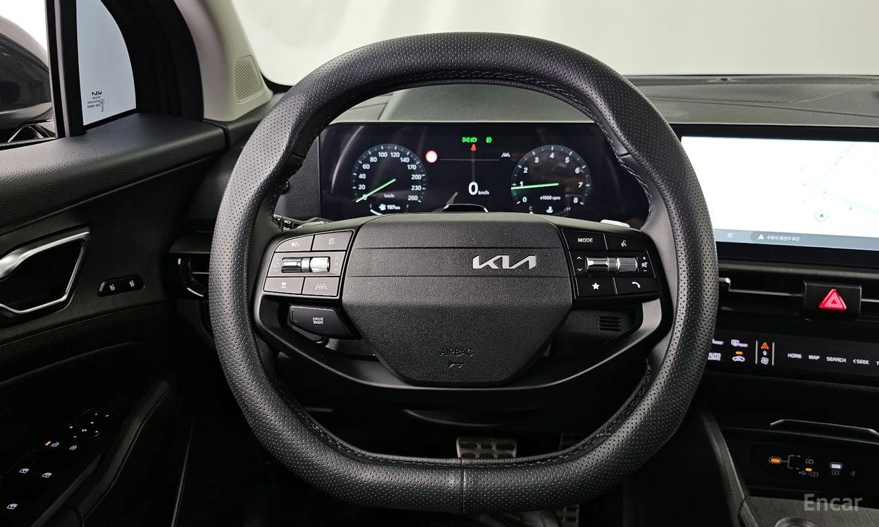 Kia Stinger 1.6T* SIGNATURE* HEAD-UP* DISTRONIC* 360 КАМЕРИ, снимка 10 - Автомобили и джипове - 54852563