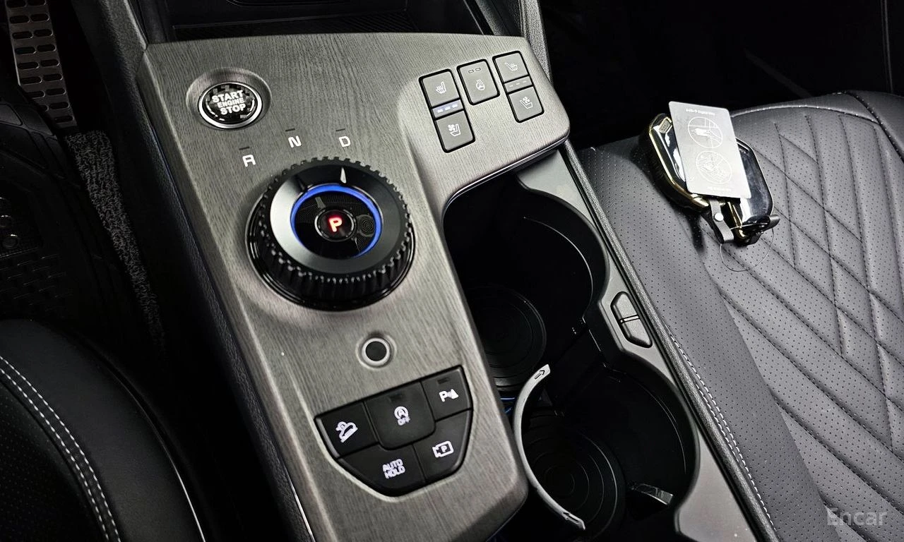 Kia Stinger 1.6T* SIGNATURE* HEAD-UP* DISTRONIC* 360 КАМЕРИ, снимка 14 - Автомобили и джипове - 54852563