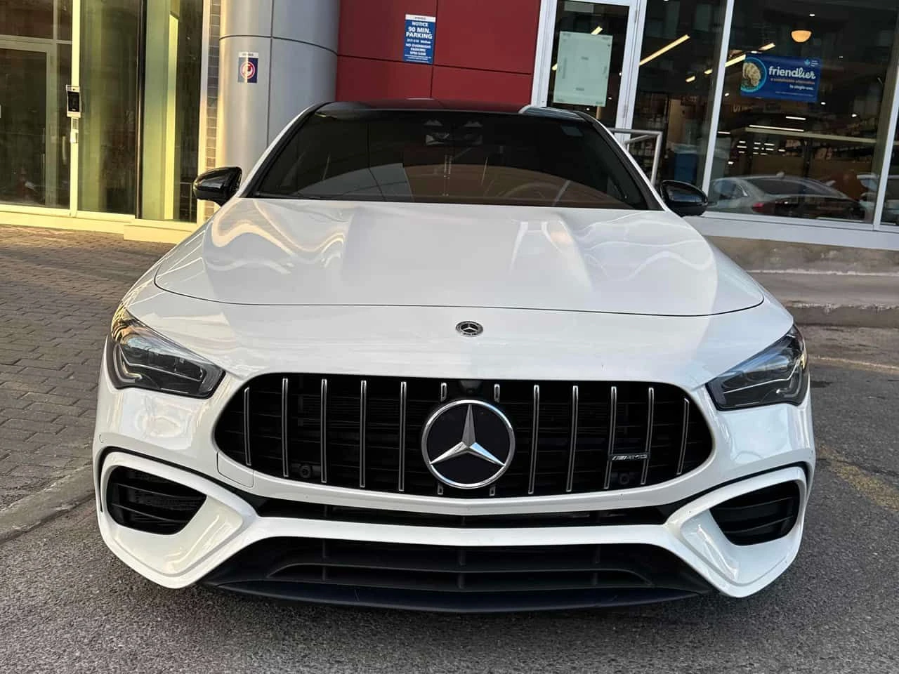 Mercedes-Benz CLA 45 AMG 4MATIC * ДИСТРОНИК* 360 КАМЕРА* ПАНОРАМА* , снимка 2 - Автомобили и джипове - 54997859