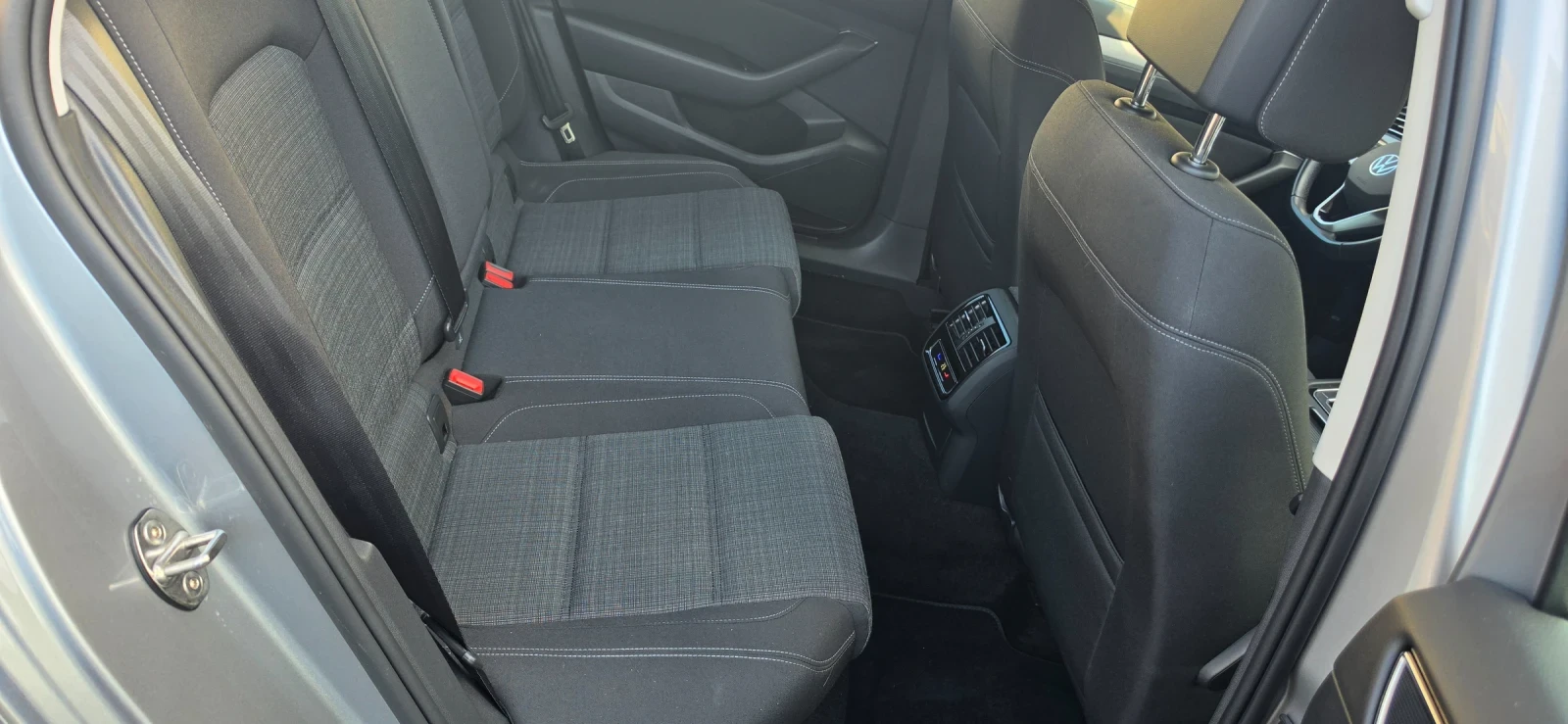 VW Passat 2.0 TDI 150KS, снимка 11 - Автомобили и джипове - 55350608