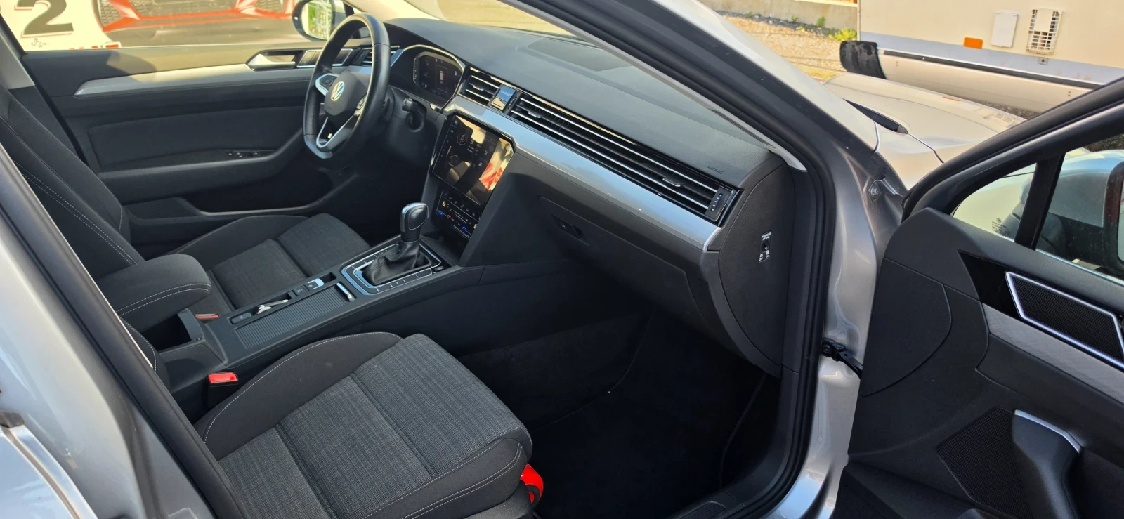 VW Passat 2.0 TDI 150KS, снимка 4 - Автомобили и джипове - 55350608