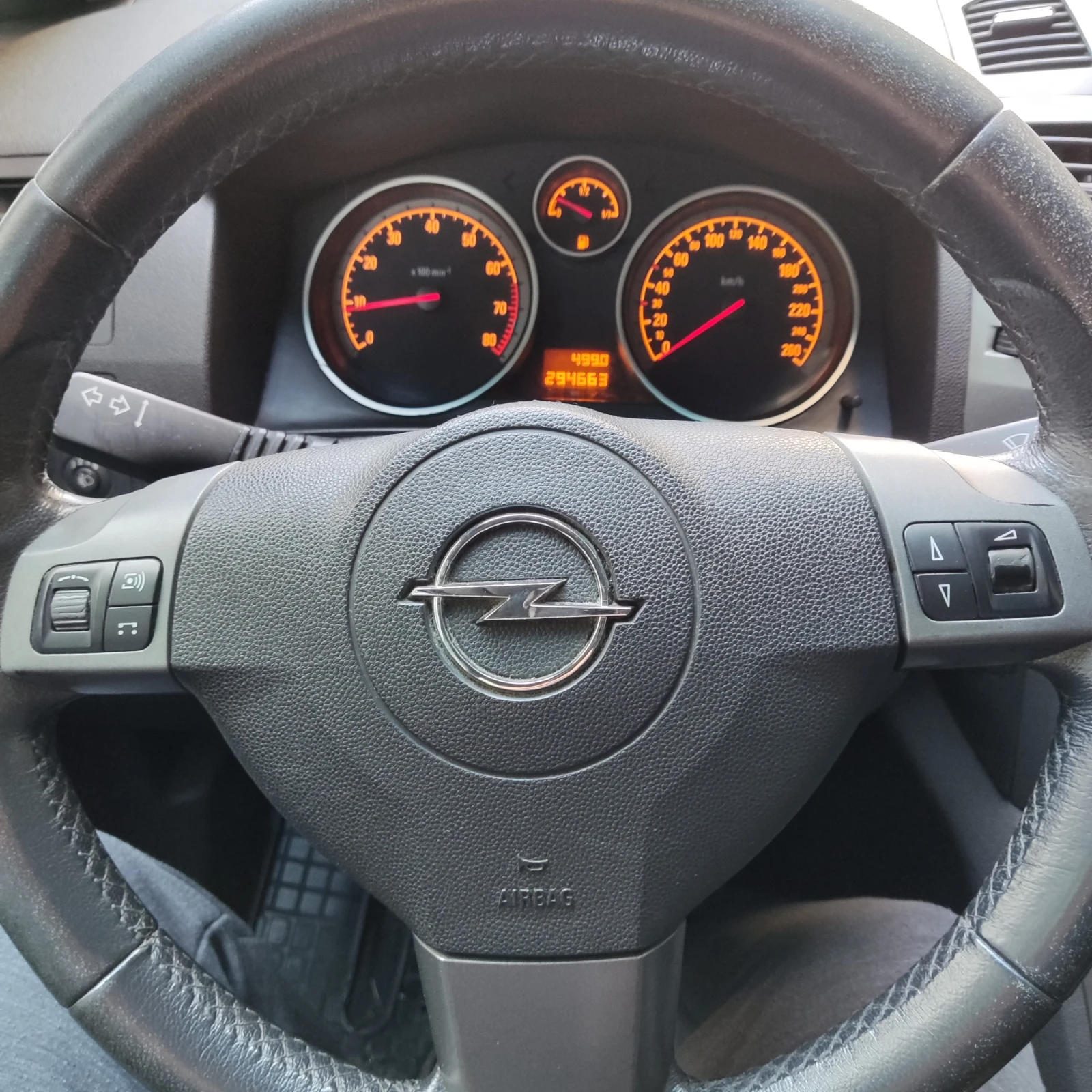 Opel Zafira, снимка 2 - Автомобили и джипове - 55533589