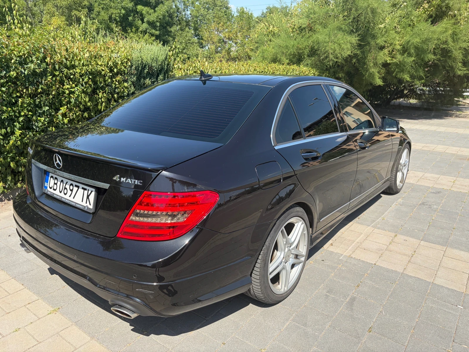 Mercedes-Benz C 350 4 matic, снимка 4 - Автомобили и джипове - 55646795