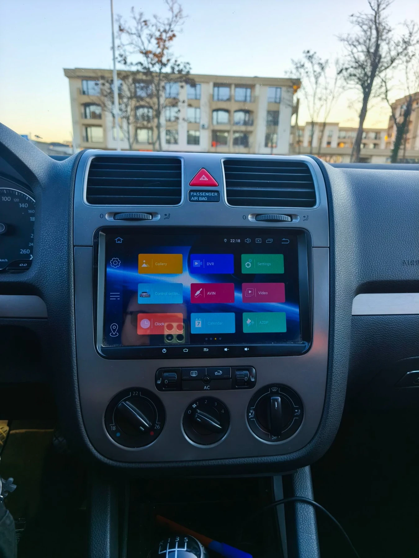 VW Golf 1.9 TDI 105 к.с., снимка 15 - Автомобили и джипове - 55935954