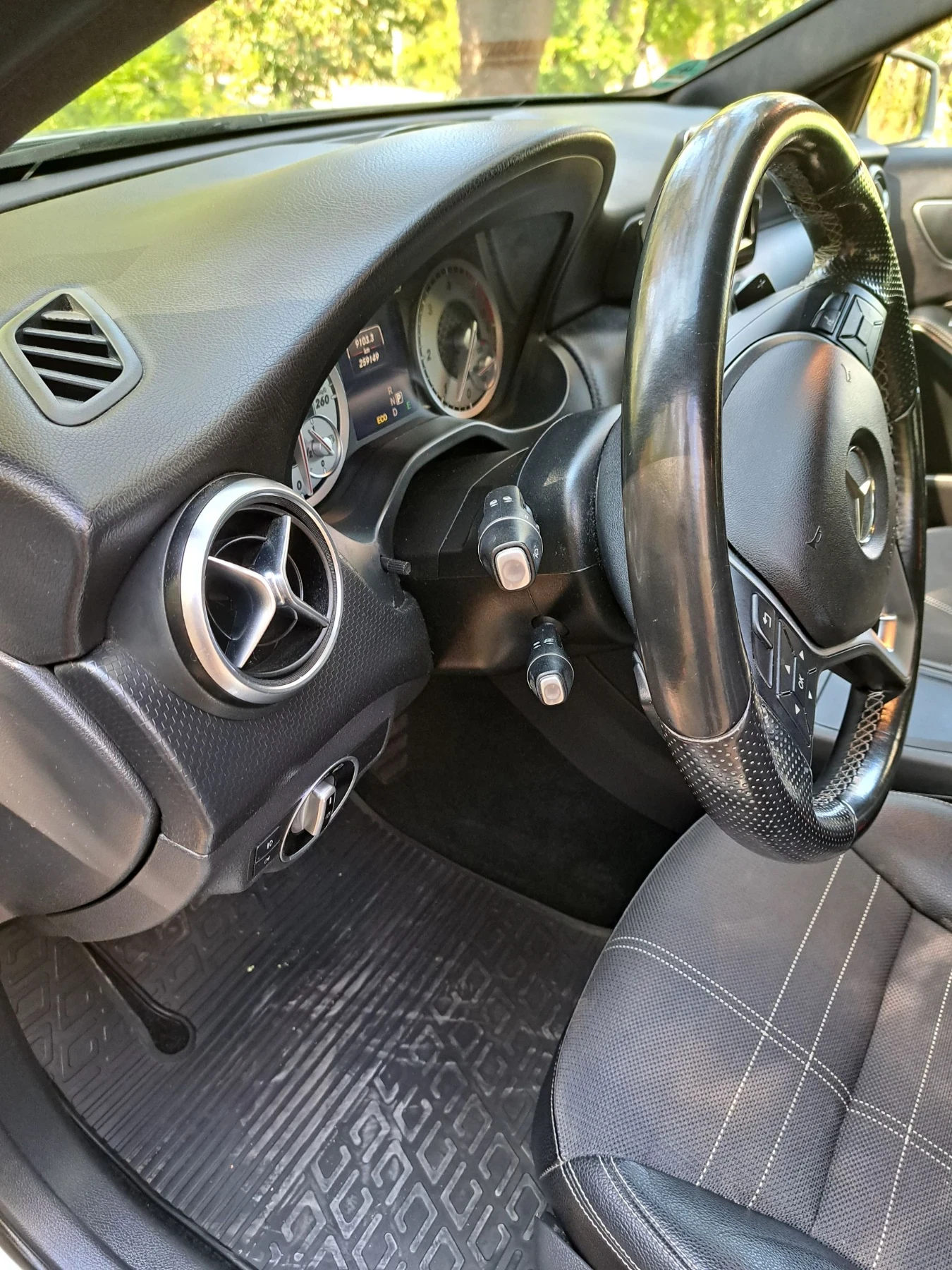 Mercedes-Benz A 200 2.2 cdi, снимка 13 - Автомобили и джипове - 56347184