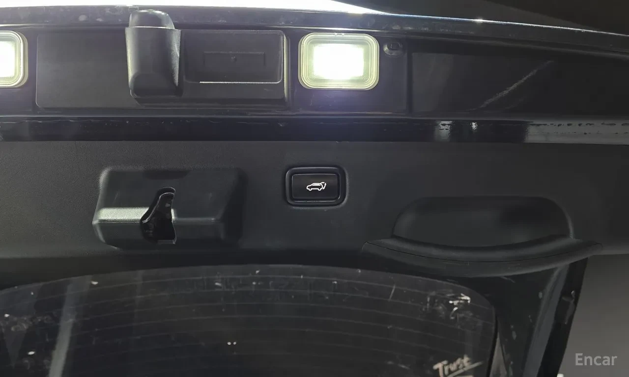Kia EV6 Air 4WD, снимка 12 - Автомобили и джипове - 56411357