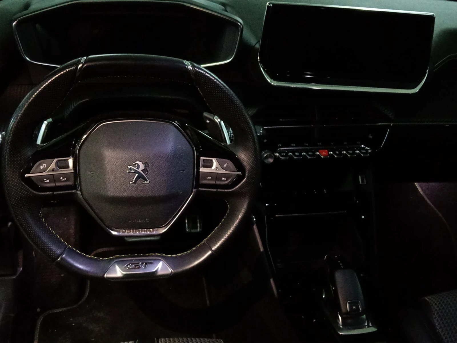 Peugeot 2008 GT 1.2 PureTech 130 EAT8 EURO6//2109R27 | Mobile.bg � ����������� 9