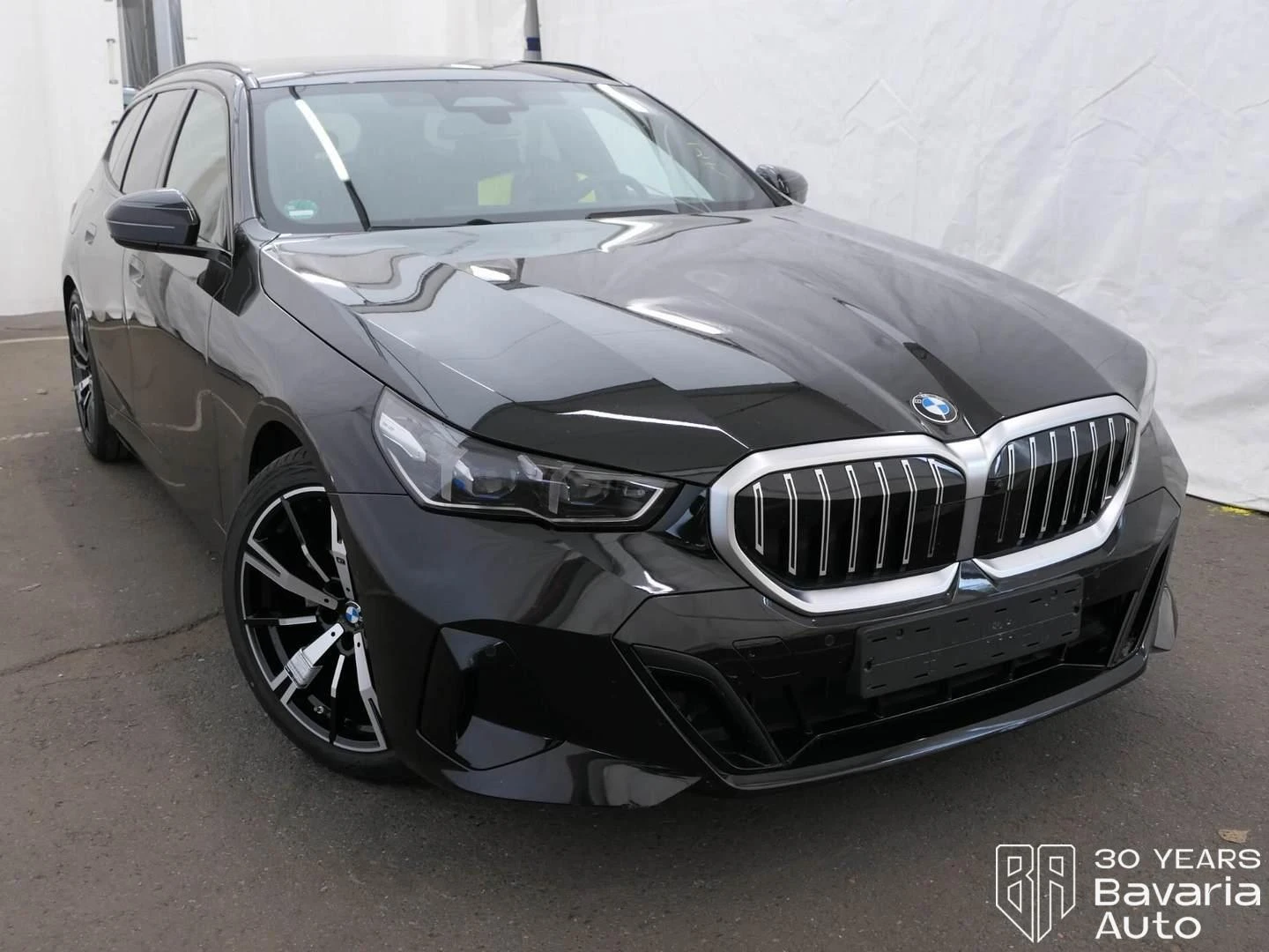 BMW 520 d Touring Steptronic, снимка 4 - Автомобили и джипове - 56439699
