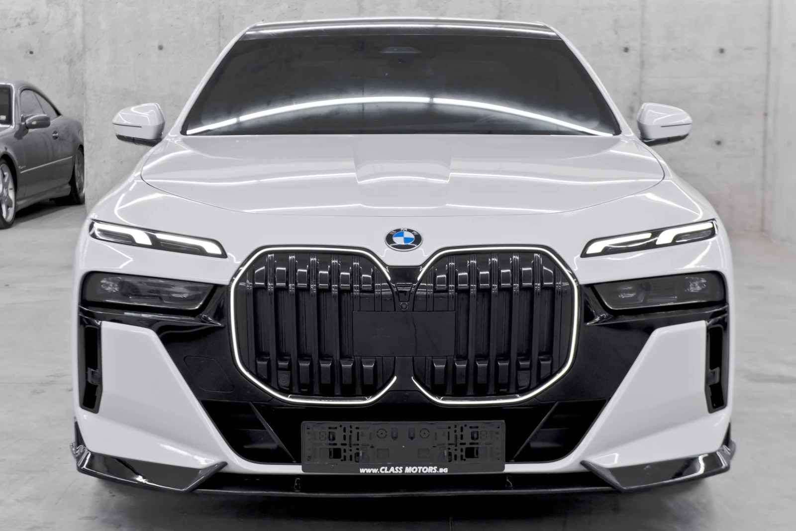 BMW 740 B58 M paket 