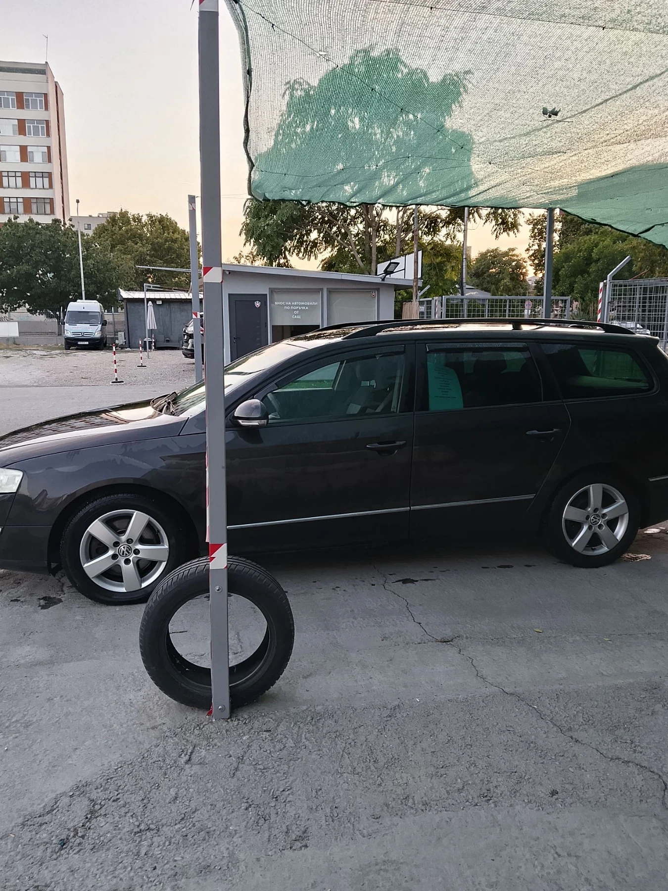 VW Passat, снимка 2 - Автомобили и джипове - 56539804