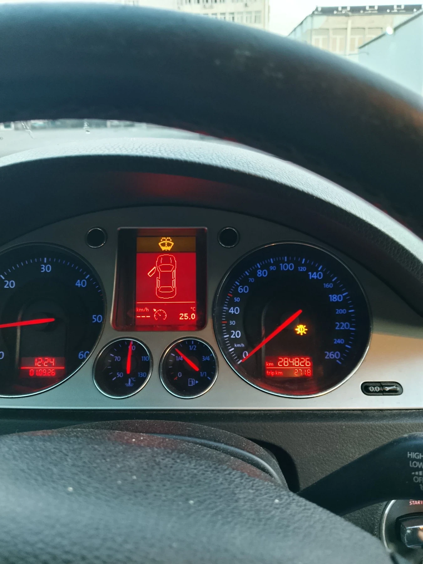 VW Passat, снимка 6 - Автомобили и джипове - 56539804