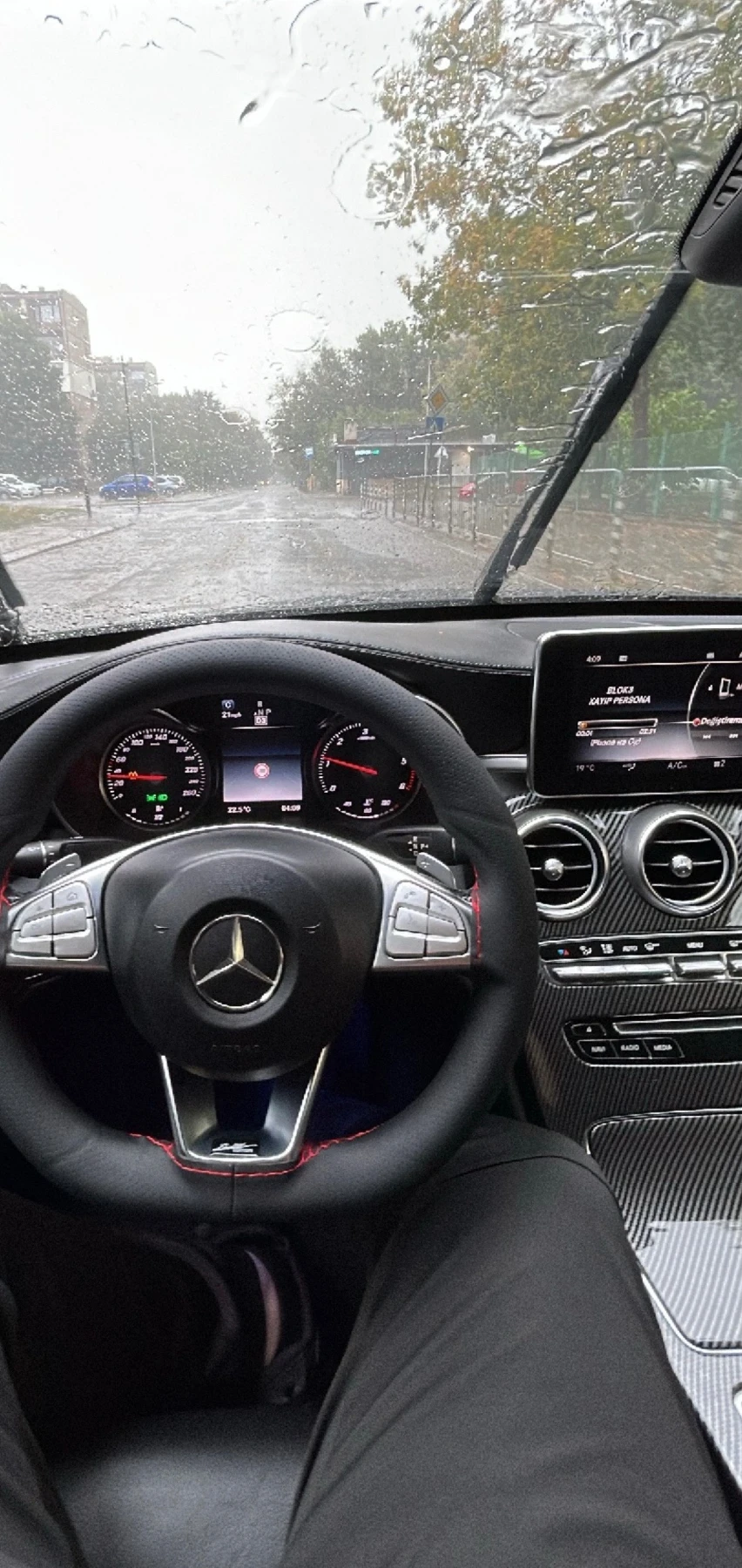 Mercedes-Benz C 220, снимка 5 - Автомобили и джипове - 56597101