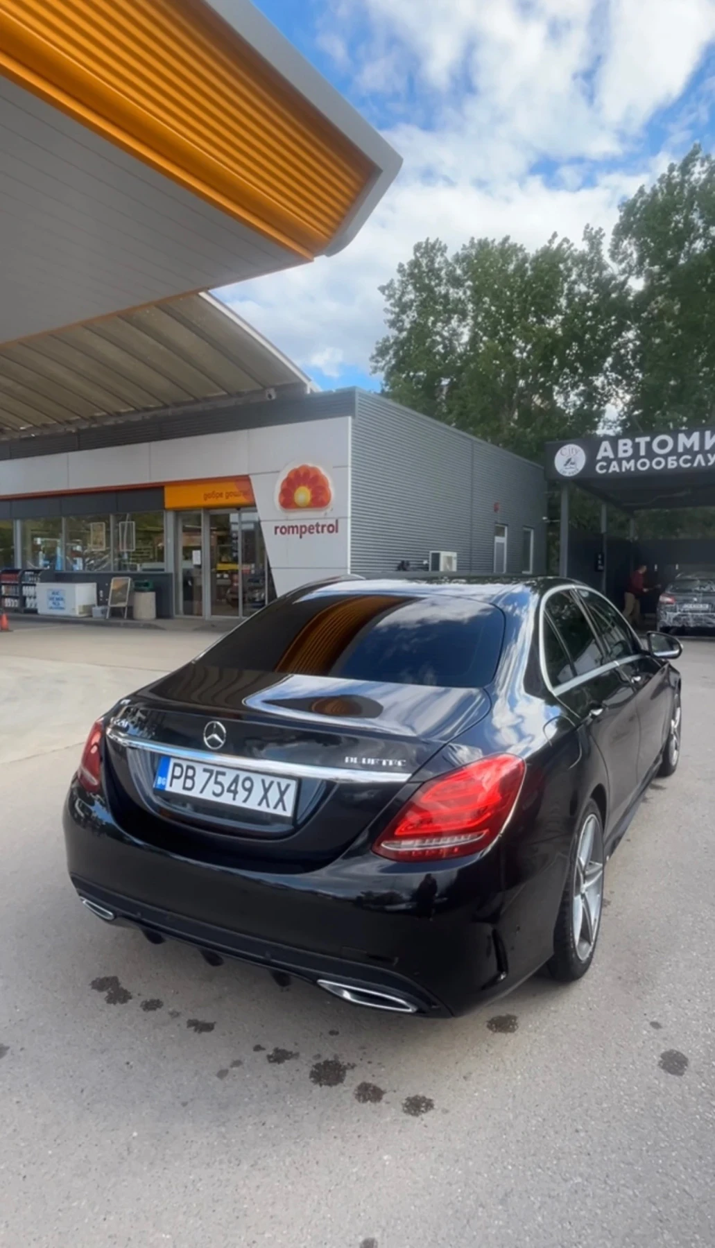 Mercedes-Benz C 220, снимка 2 - Автомобили и джипове - 56597101