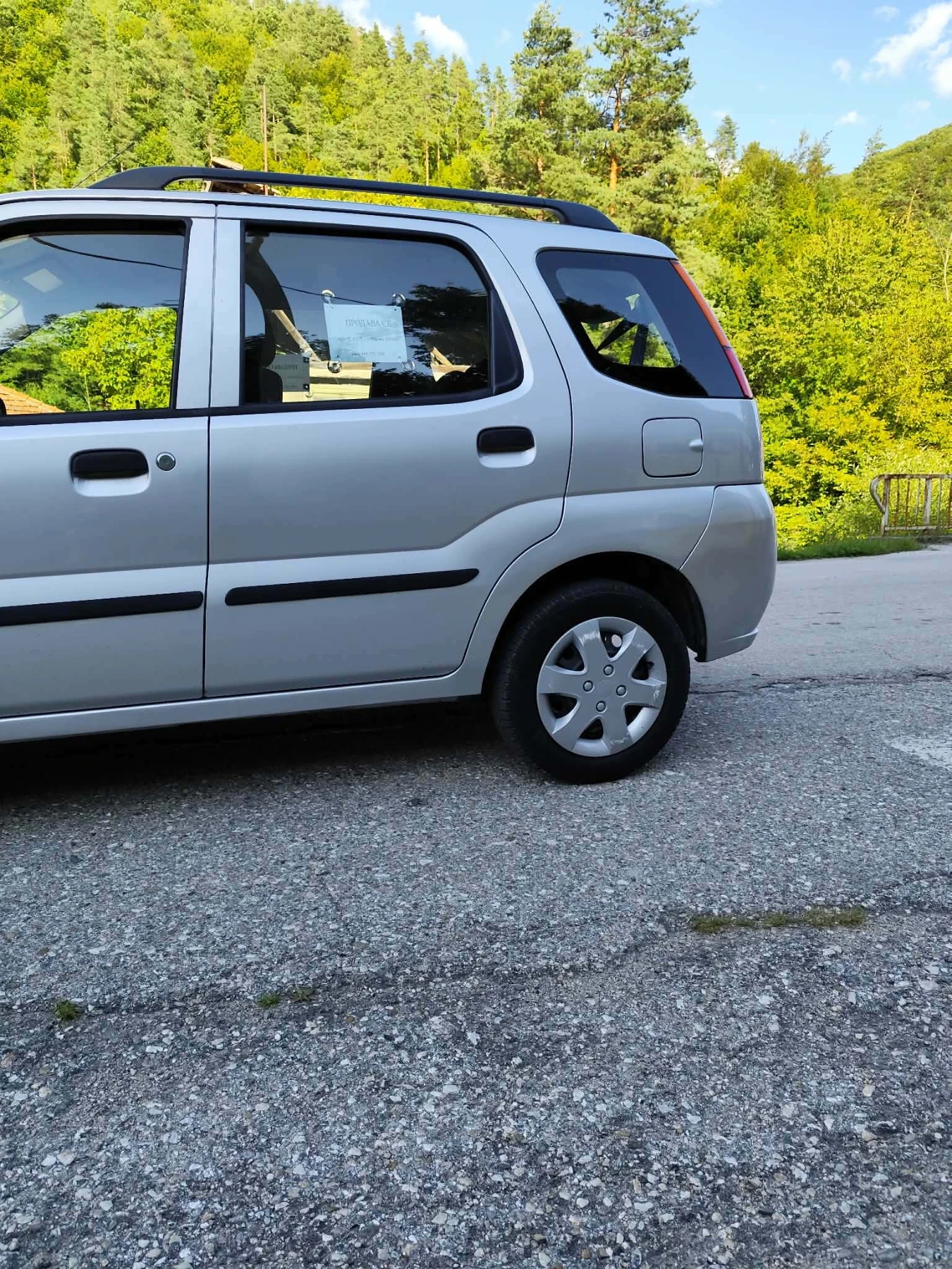 Subaru Justy, снимка 3 - Автомобили и джипове - 56622373