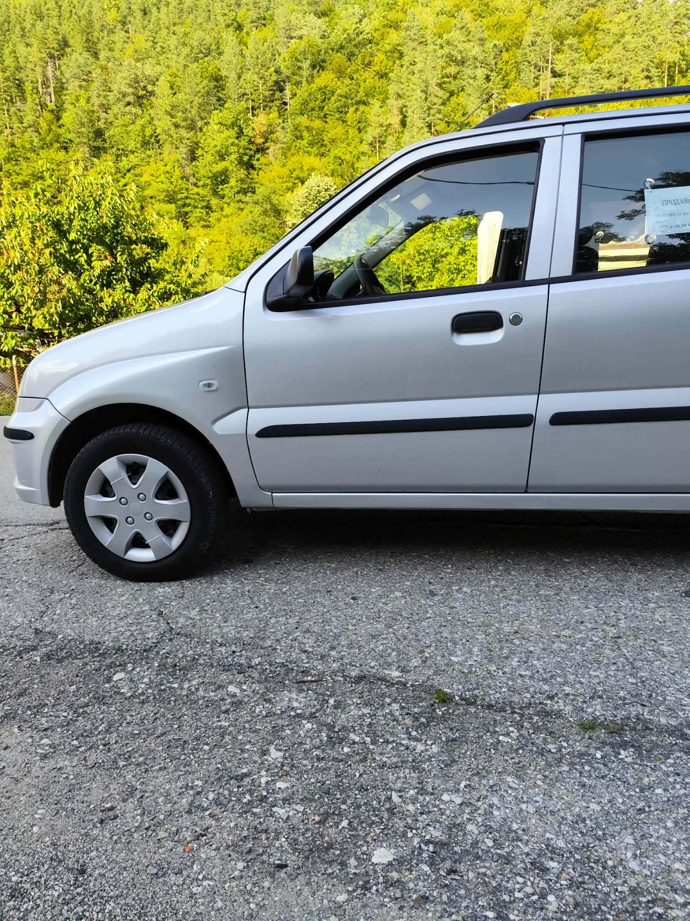 Subaru Justy, снимка 6 - Автомобили и джипове - 56622373