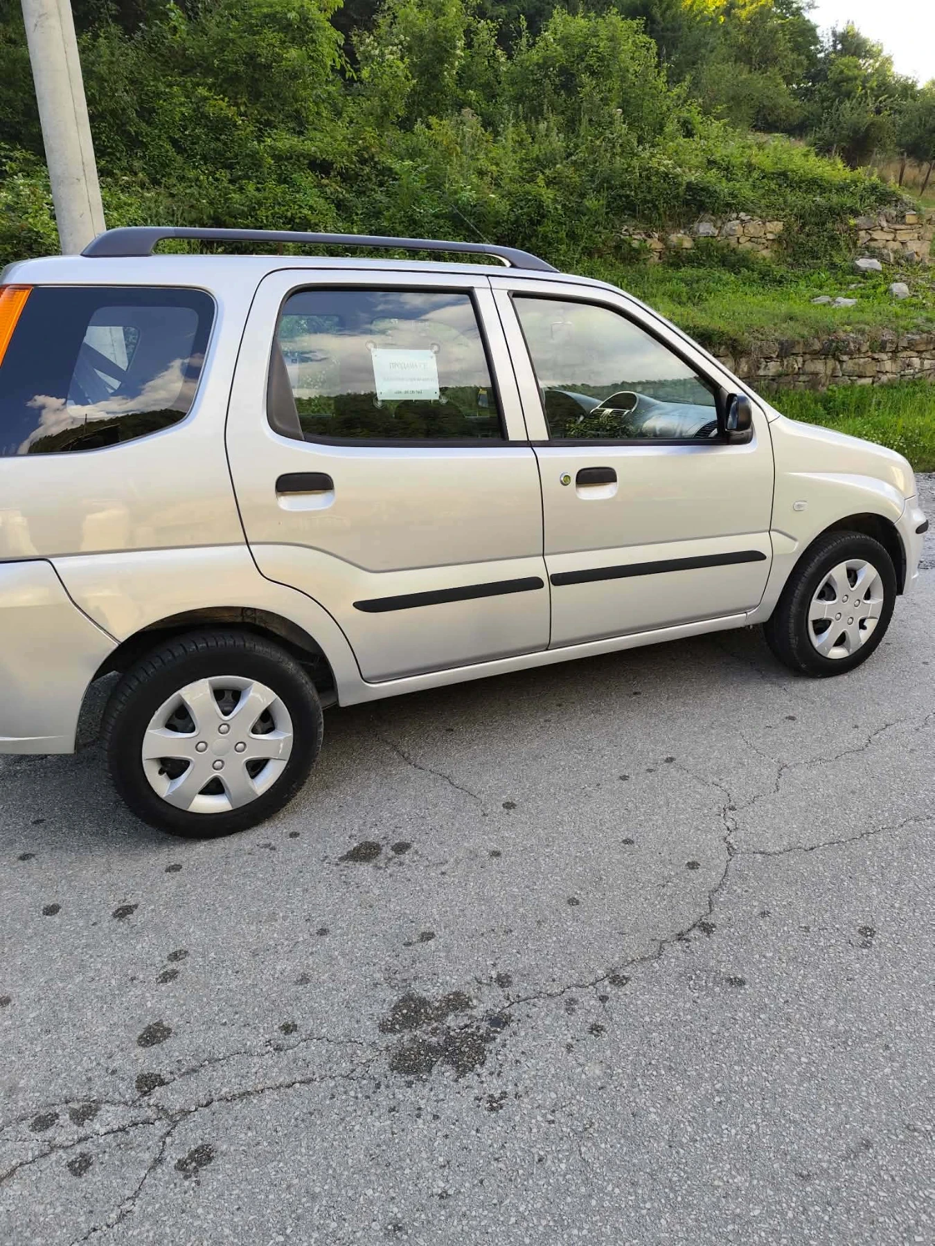Subaru Justy, снимка 4 - Автомобили и джипове - 56622373