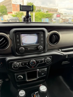 Jeep Wrangler 3.6 V6 Sport, снимка 16