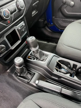 Jeep Wrangler 3.6 V6 Sport, снимка 14