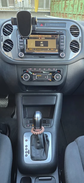 VW Tiguan 2.0 TDI 4x4, снимка 10