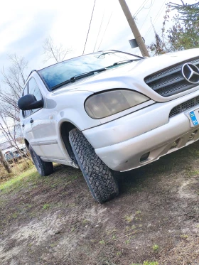 Mercedes-Benz ML 230, снимка 11