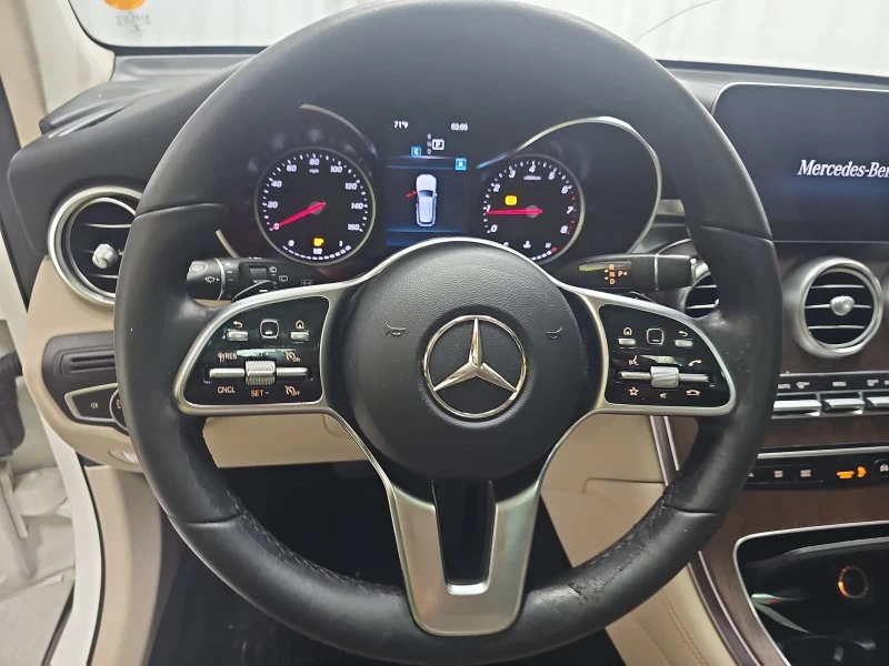 Mercedes-Benz GLC 300, снимка 7 - Автомобили и джипове - 48773203