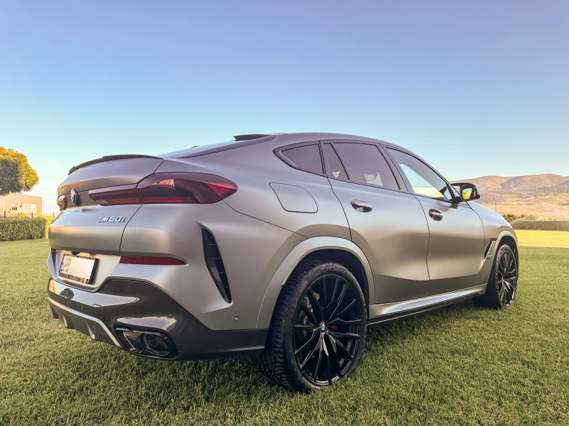 BMW X6 M60i M-SPORT PRO H&K PANO-SKY CARBON, снимка 4 - Автомобили и джипове - 52568147