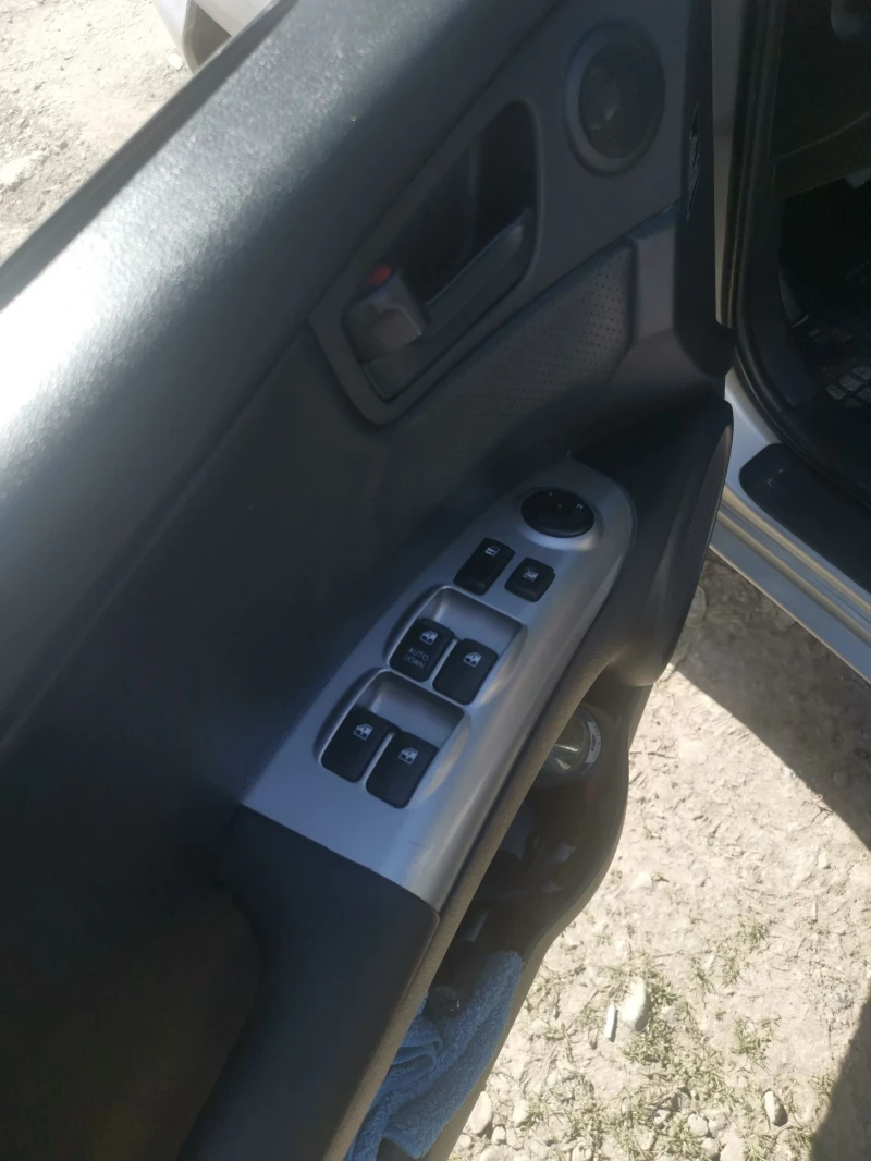 Kia Sportage, снимка 8 - Автомобили и джипове - 51848335