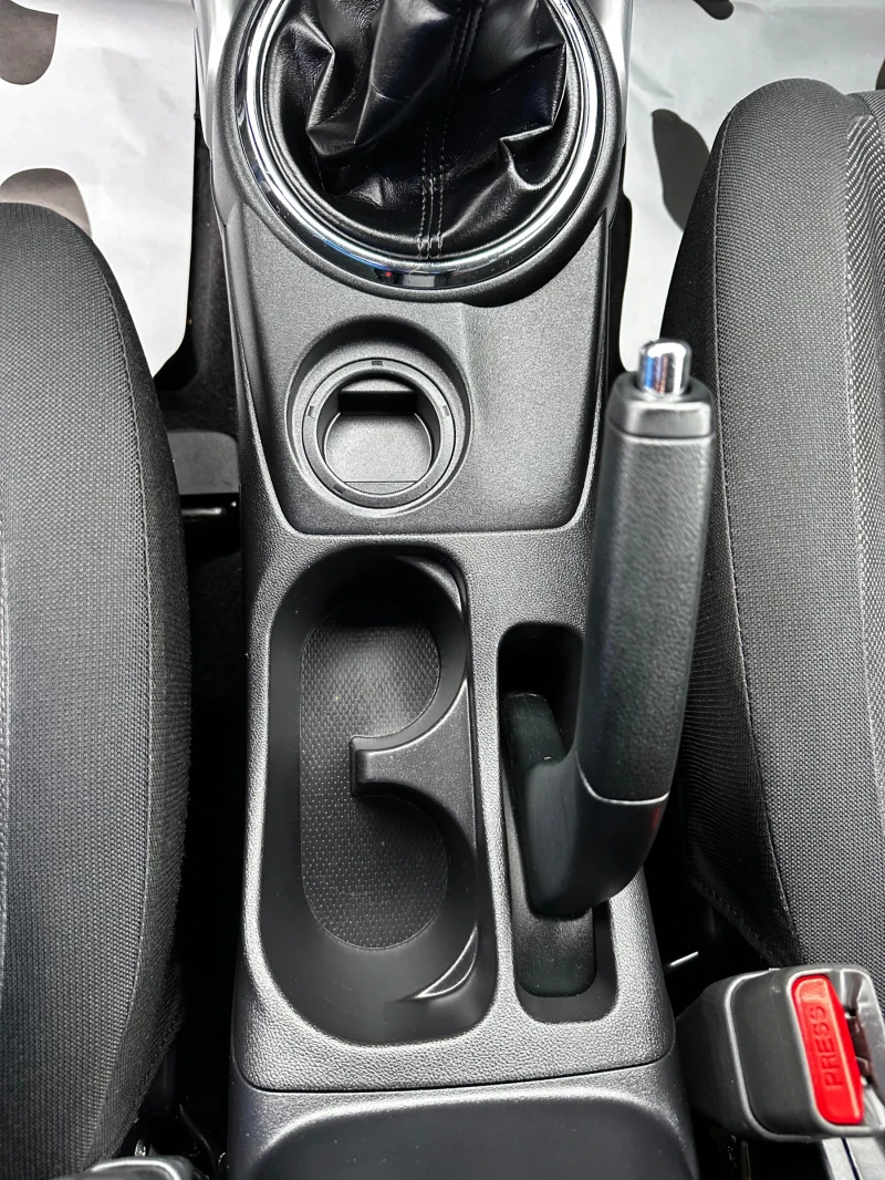 Mitsubishi ASX 1.8D-КЛИМАТРОНИК-МУЛТИ ВОЛАН-TOP-NEW, снимка 11 - Автомобили и джипове - 53024024