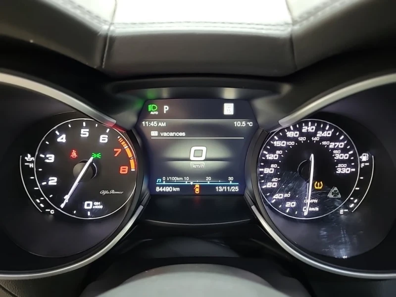 Alfa Romeo Stelvio * QUADRIFOGLIO * CARFAX * БЕЗ ПЪРВОНАЧАЛНА ВНОСКА, снимка 10 - Автомобили и джипове - 53094673