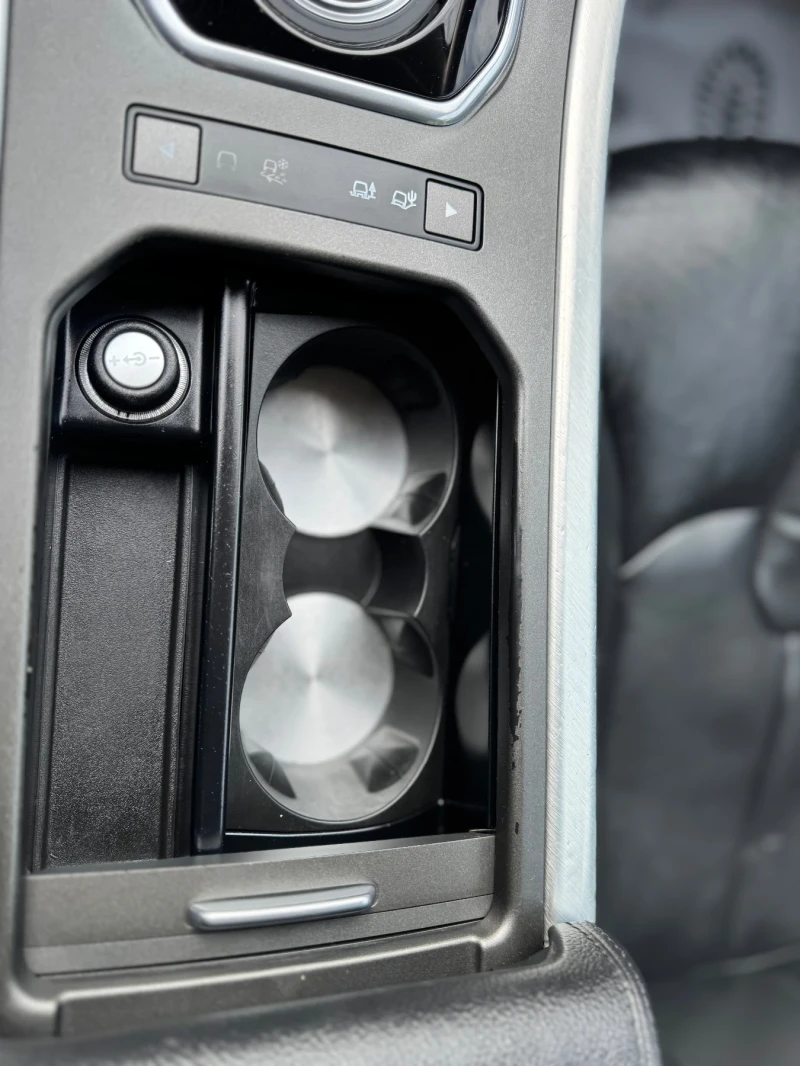 Land Rover Range Rover Evoque 2.2TD4 УНИКАЛНА, снимка 14 - Автомобили и джипове - 53124882