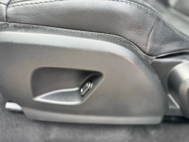 Land Rover Range Rover Evoque 2.2TD4 УНИКАЛНА, снимка 9 - Автомобили и джипове - 53124882