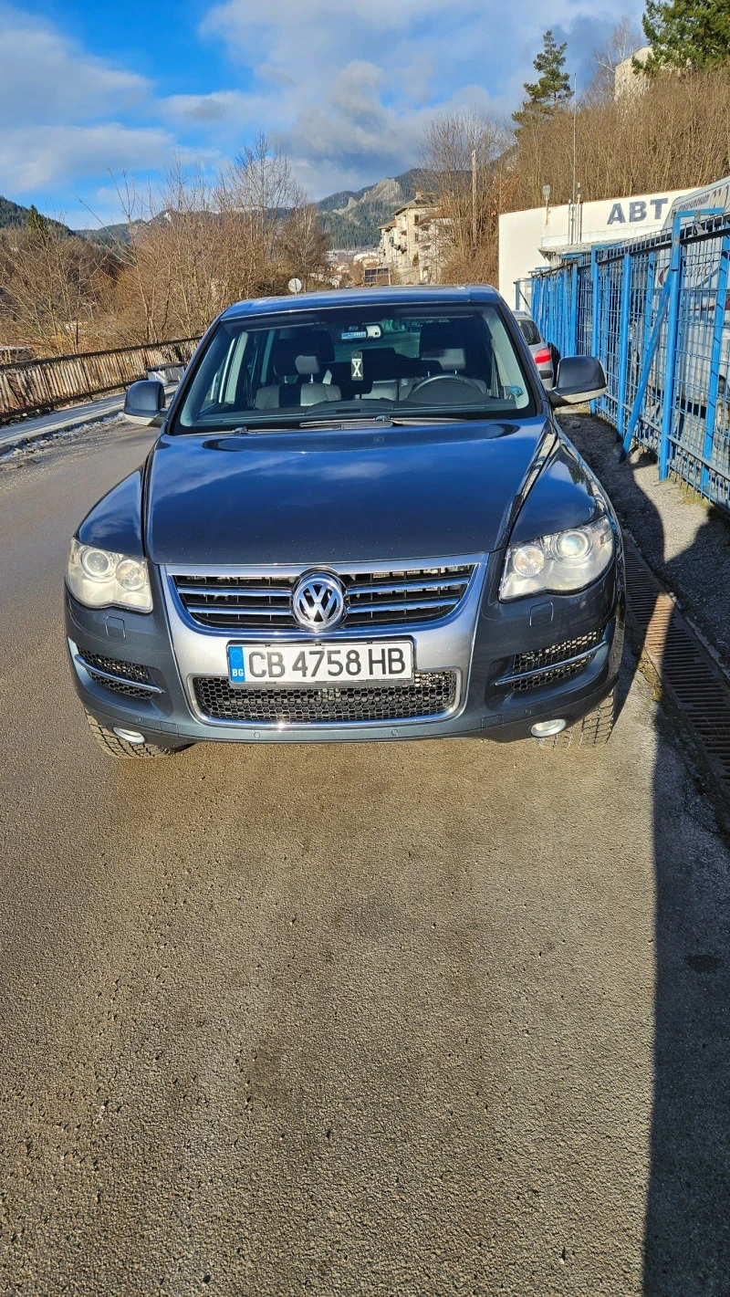 VW Touareg V10