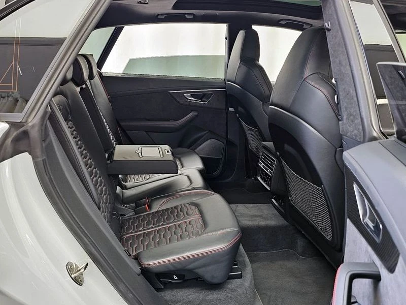 Audi RSQ8 4.0 DHU Automatic, снимка 12 - Автомобили и джипове - 55782306