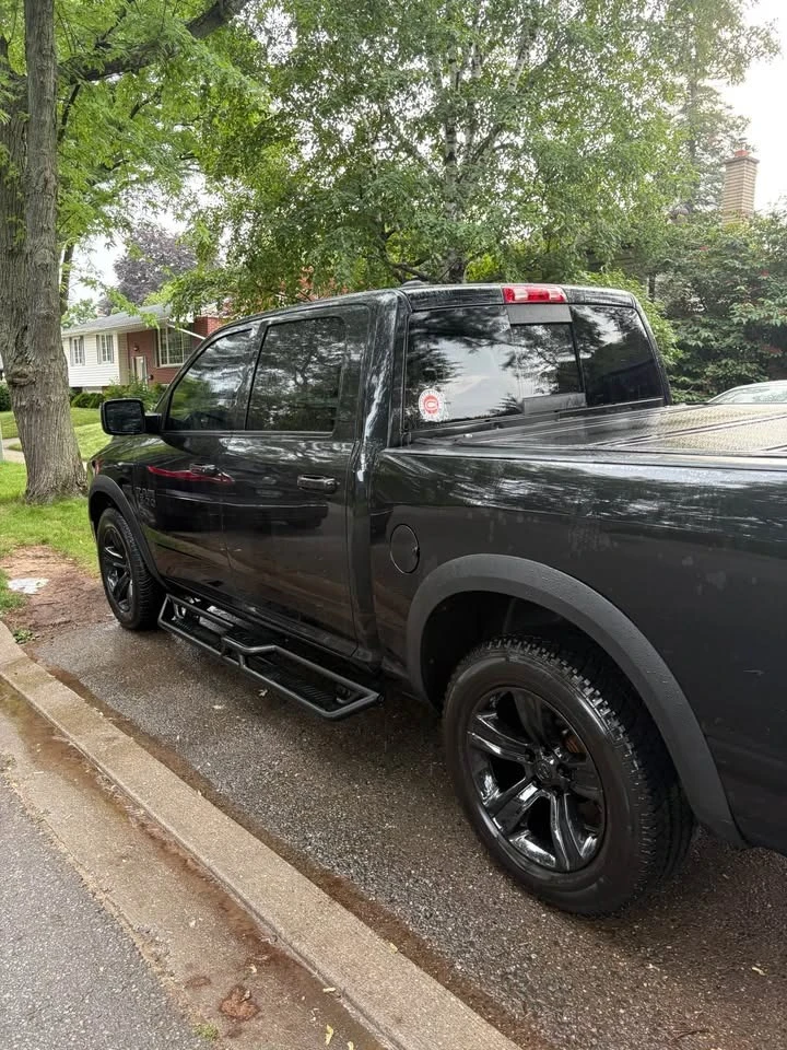 Dodge RAM 1500 * АВТОКРЕДИТ БЕЗ ПЪРВОНАЧАЛНА ВНОСКА * , снимка 4 - Автомобили и джипове - 55823229