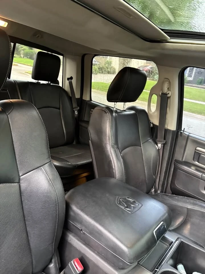 Dodge RAM 1500 * АВТОКРЕДИТ БЕЗ ПЪРВОНАЧАЛНА ВНОСКА * , снимка 10 - Автомобили и джипове - 55823229