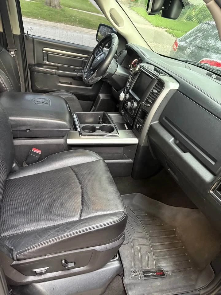 Dodge RAM 1500 * АВТОКРЕДИТ БЕЗ ПЪРВОНАЧАЛНА ВНОСКА * , снимка 9 - Автомобили и джипове - 55823229