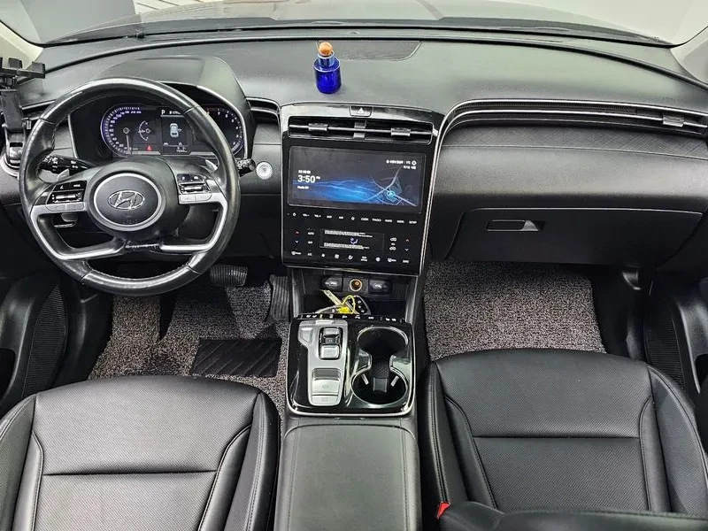 Hyundai Tucson 1.6 4WD - САМО 30% АВАНС, снимка 7 - Автомобили и джипове - 56255851