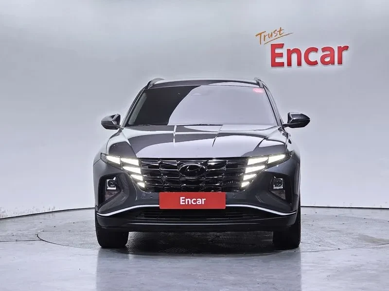 Hyundai Tucson 1.6 4WD - САМО 30% АВАНС, снимка 3 - Автомобили и джипове - 56255851
