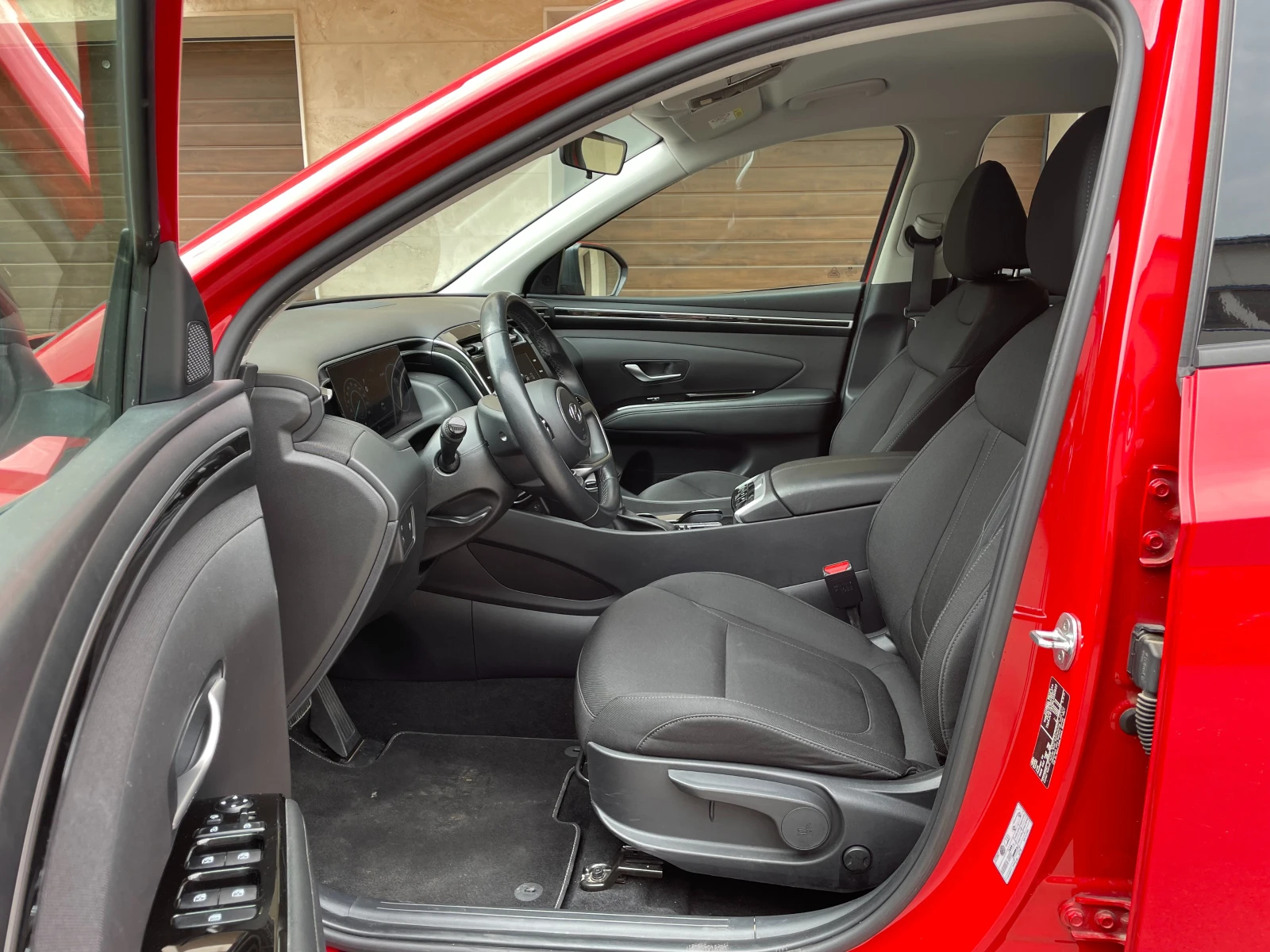 Hyundai Tucson 1.6 T-GDI Mild Hybrid- в ГАРАНЦИЯ - изображение 6
