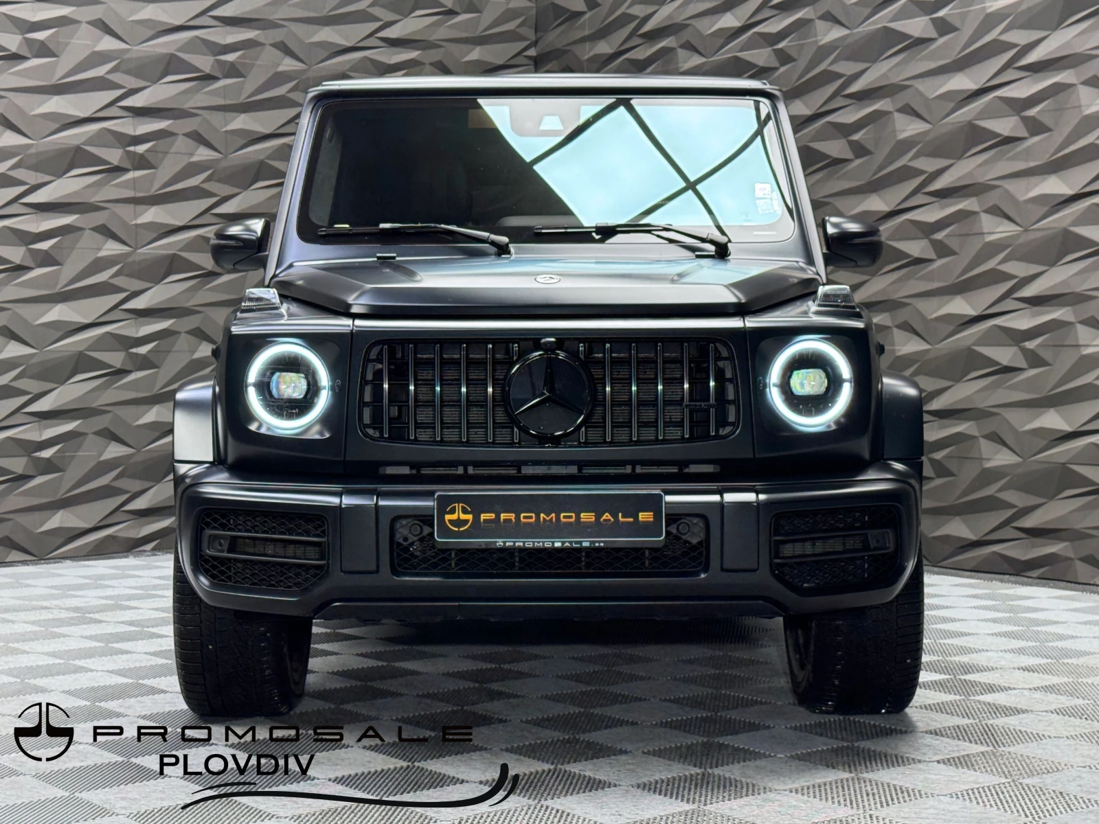 Mercedes-Benz G 63 AMG Burmester* 3xTV* Pano* FULL - изображение 2